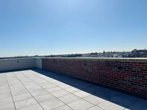 25-34 Steinway Street image 27 of 29