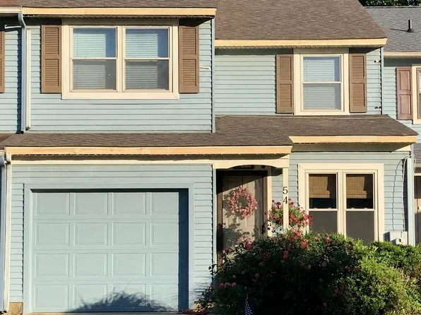 54 Southgate Dr, Mount Laurel, NJ 08054