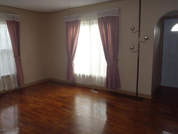 4th image of 1448 Mullins Ave NW
