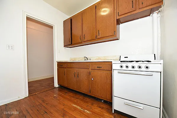 Rented by Corcoran | media 13