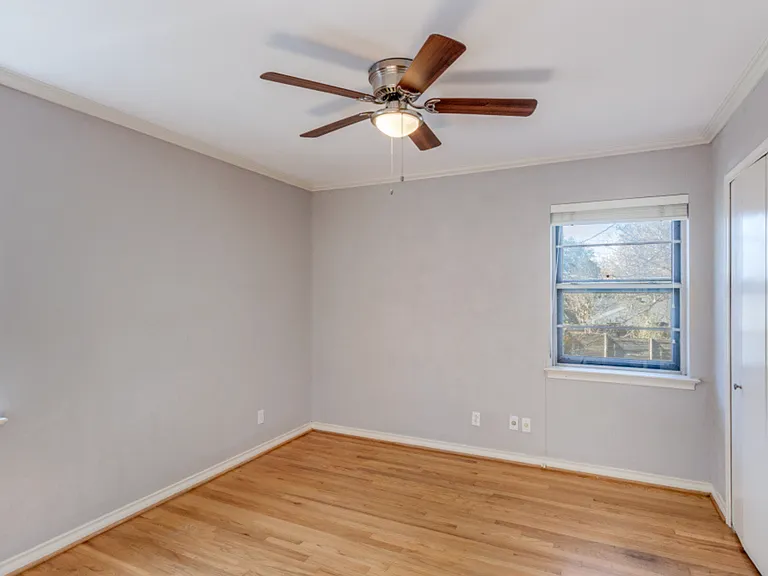 11707 Rogue Way — Photo 16
