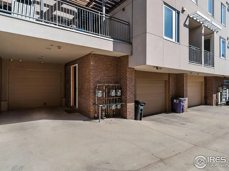 2770 W 22nd Ave — Photo 24