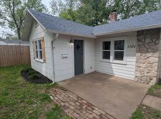 1011 S Ferguson Ave, Springfield, MO 65807