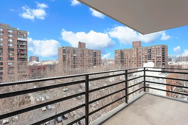 Rented by Olnick Organization | media 6
