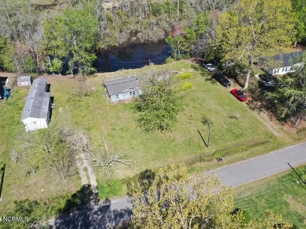 128 W Island Trail, Hertford, NC 27944