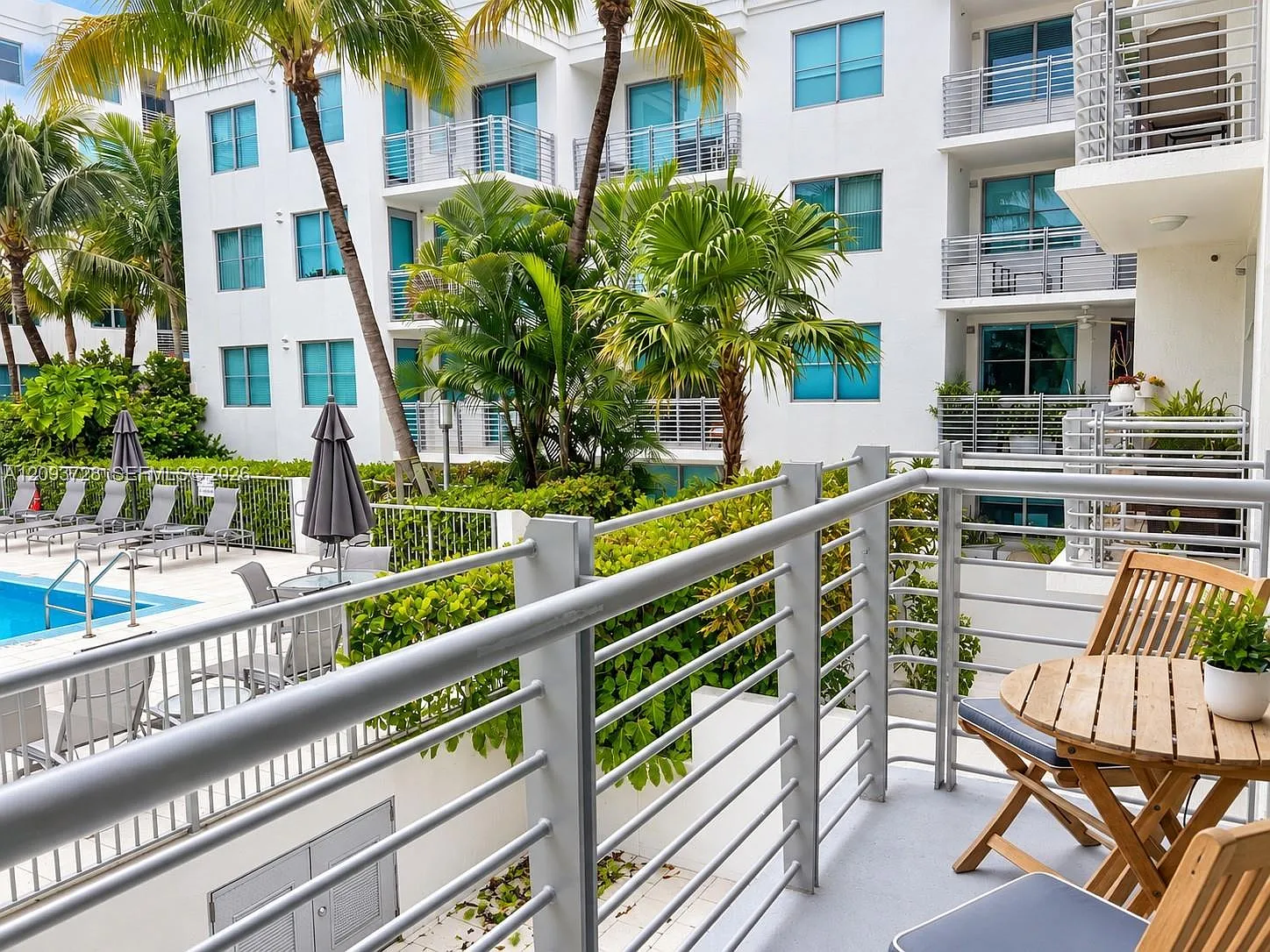 The Cosmopolitan Residenc — Photo 2