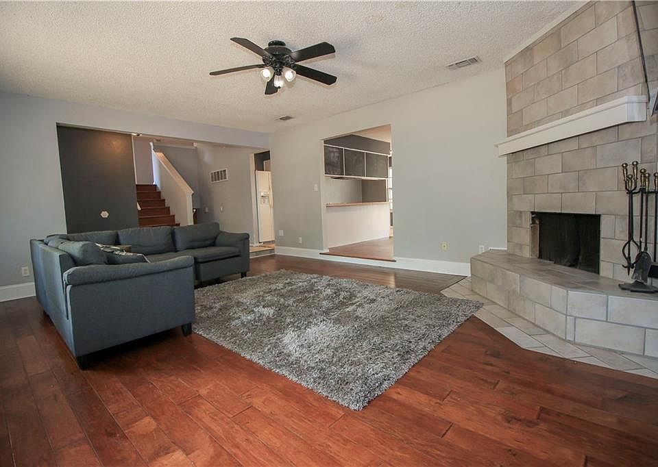 1st image of 5807 Trail Crest Dr