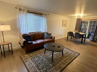 566 Village Dr, Central Pt, OR