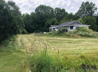 8435 Whiteford Rd, Ottawa Lake, MI 49267