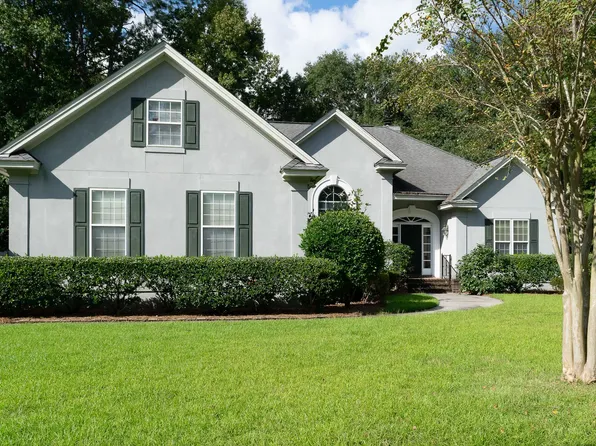 13 Wild Thistle Ln, Savannah, GA 31406