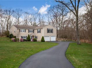 91 Ricci Ln, North Kingstown, RI 02852