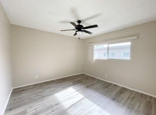 266 S El Molino Ave #25, Pasadena, CA 91101