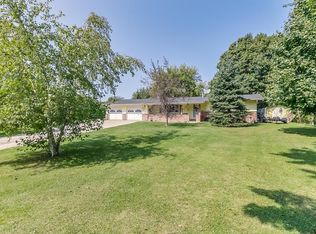 11801 187th Ave, Bristol, WI 53104