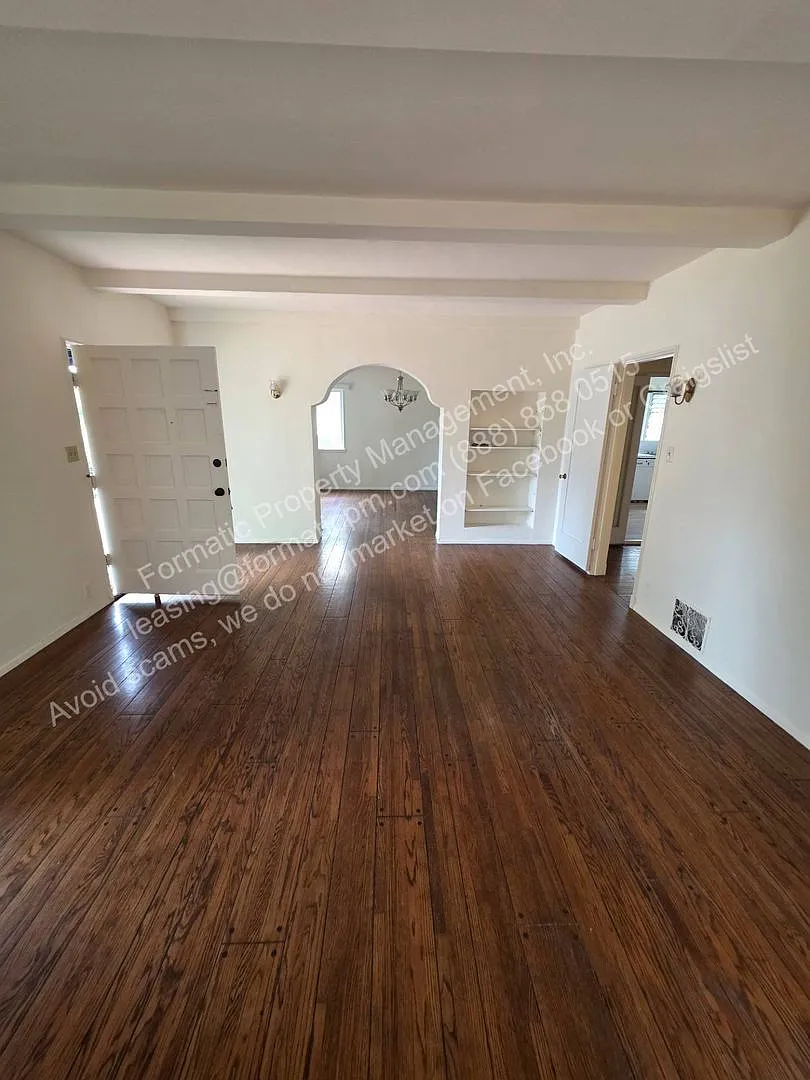 4 bed, 3.0 bath, 1920 sqft, $5,500 — Photo 3