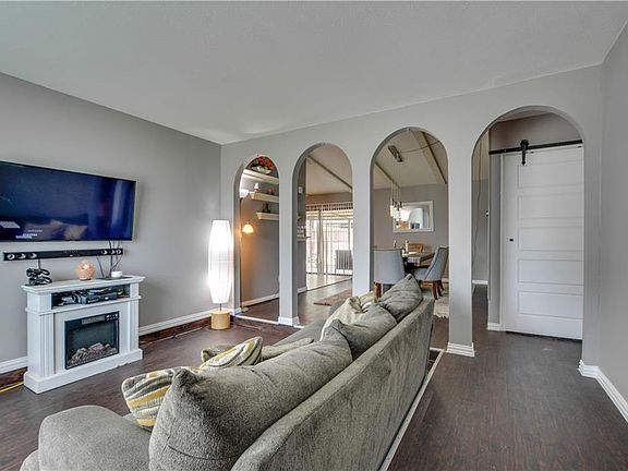 5th image of 2117 Bowie Dr