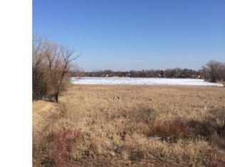 1304 W Medicine Lake Dr APT 209, Minneapolis, MN 55441