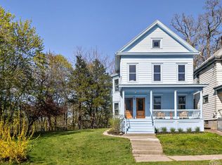 496 Clinton St, Hudson, NY 12534