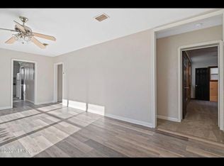 1954 Burkholder Cir E, Jacksonville, FL 32216