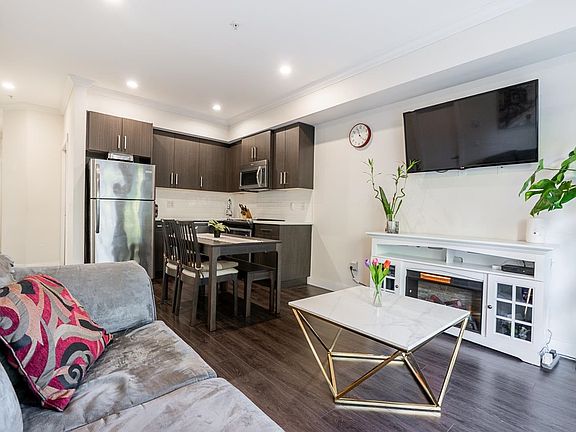 5th image of 7247 140th St #7
