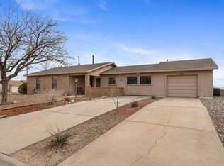 4980 Zirconia Dr NE, Rio Rancho, NM 87124