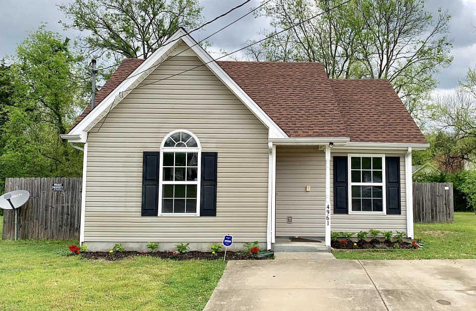 1st image of 4961 Camborne Cir