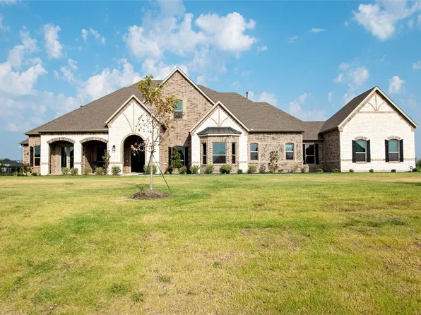 219 Madison Ct, Sunnyvale, TX 75182