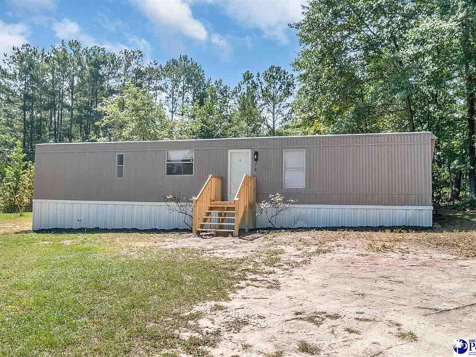 1st image of 374 Vaughn Ln