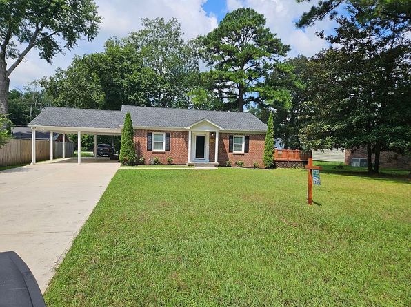 1106 Park Dr