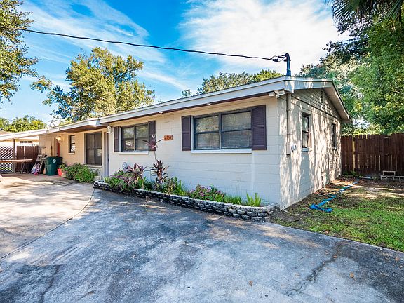 3rd image of 7935 Argentine Dr W
