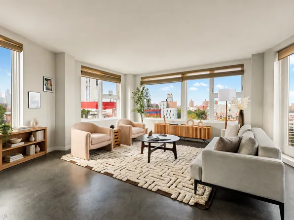 618 Washington Avenue image 1 of 10