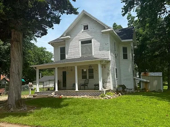 200 W 8th St, Neosho Falls, KS 66758