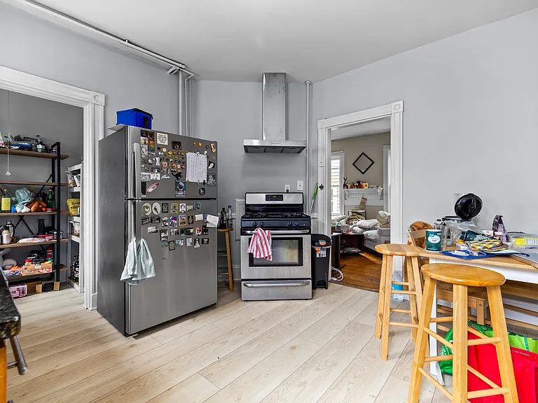 3 Kinnaird St #2F — Photo 9