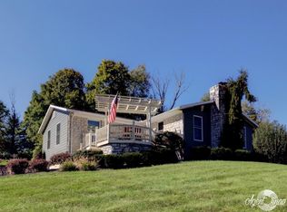 8140 Garr Hill Rd, Brookville, IN 47012