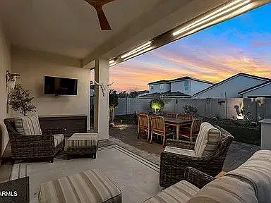 5031 E Paddock Pl — Photo 8