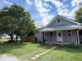 402 N Meridian St, Ingalls, IN 46048