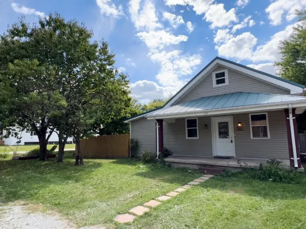 402 N Meridian St, Ingalls, IN 46048