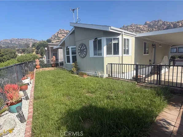 24303 Woolsey Canyon Rd Space 6, Canoga Park, CA 91304