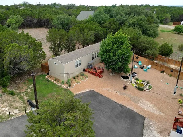2804 Saturn Dr, Granbury, TX 76049