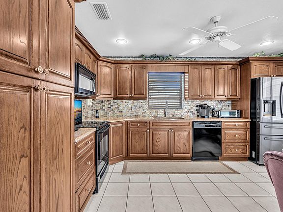 5th image of 8458 White Egret Way