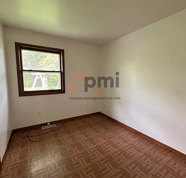 732 N State Road 149 — Photo 12