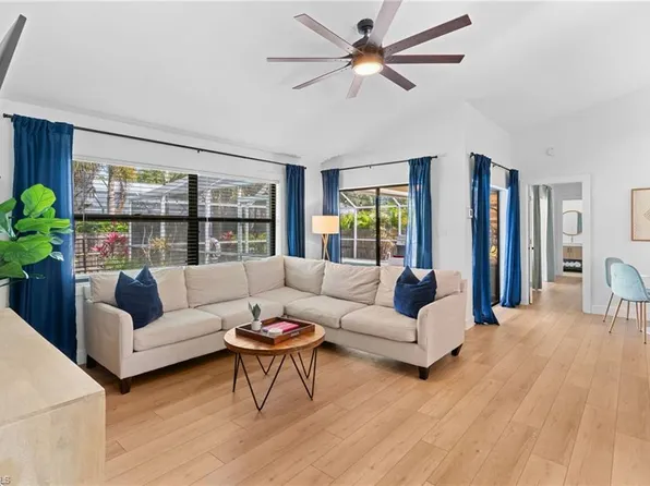 2451 River Reach DR, NAPLES, FL 34104