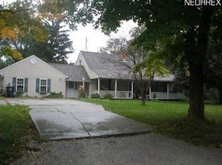 4010 River Bank Dr, Perry, OH 44081