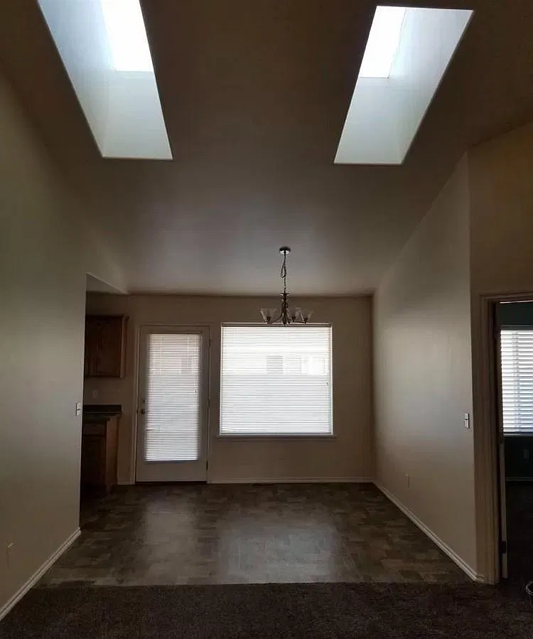 3 bed, 1288 sqft, $2,050 — Photo 4