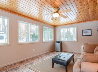 89 Cold Spring Ln, Suffield, CT 06078