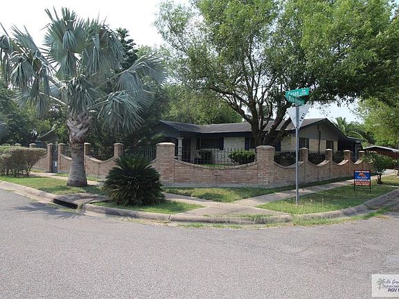 2nd image of 2319 Susan St