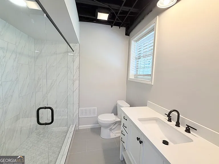 295 Redwood Dr SW — Photo 20