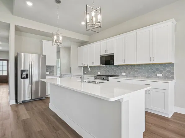 3854 Austin Dr, Farmersville, TX 75442