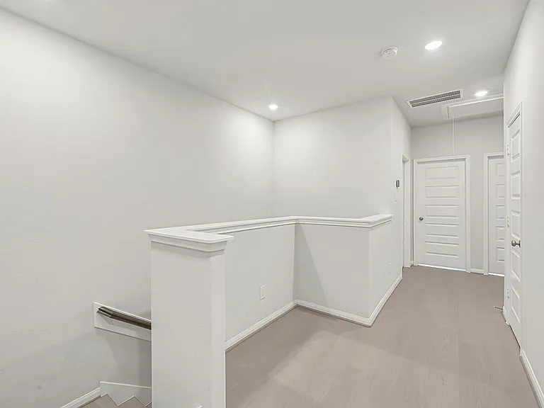 1528 Lakeline Oak Dr — Photo 12