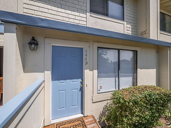 3rd image of 248 Green Meadow Dr APT B