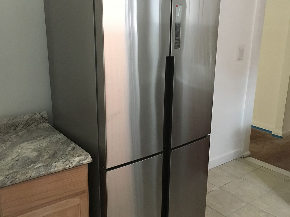 2nd image of 1347 E 54th St #2